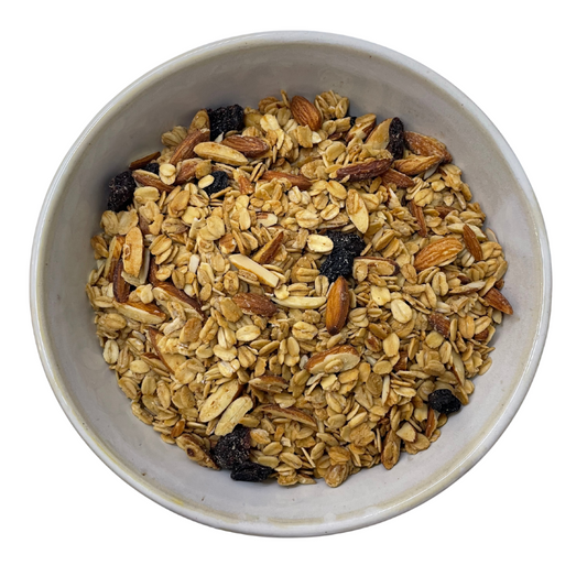 Granola with Nuts and Berries